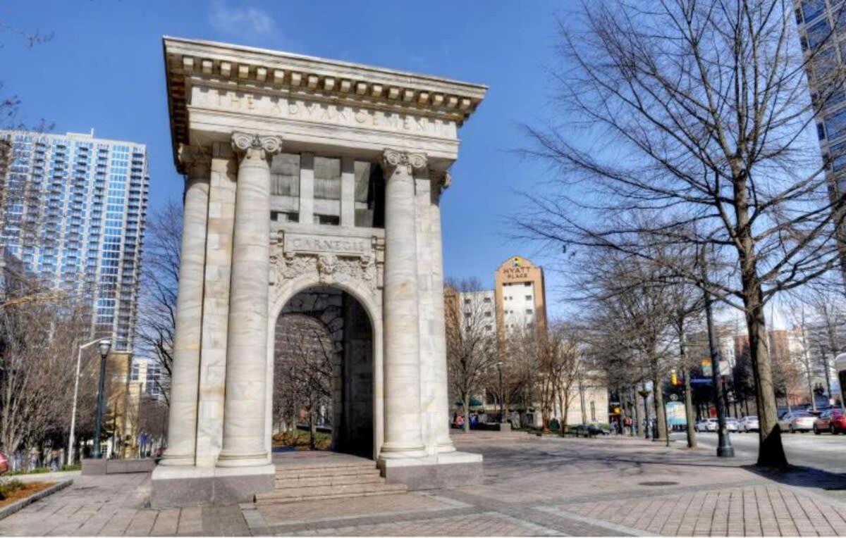 Apartamento Downtown! Private Balcony! 24 Concierge! Pt11H Atlanta Exterior foto